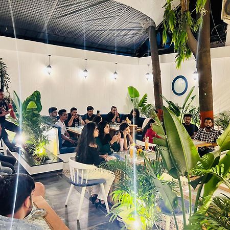 The Voyage - Cafe Hostel Cowork Pune Luaran gambar