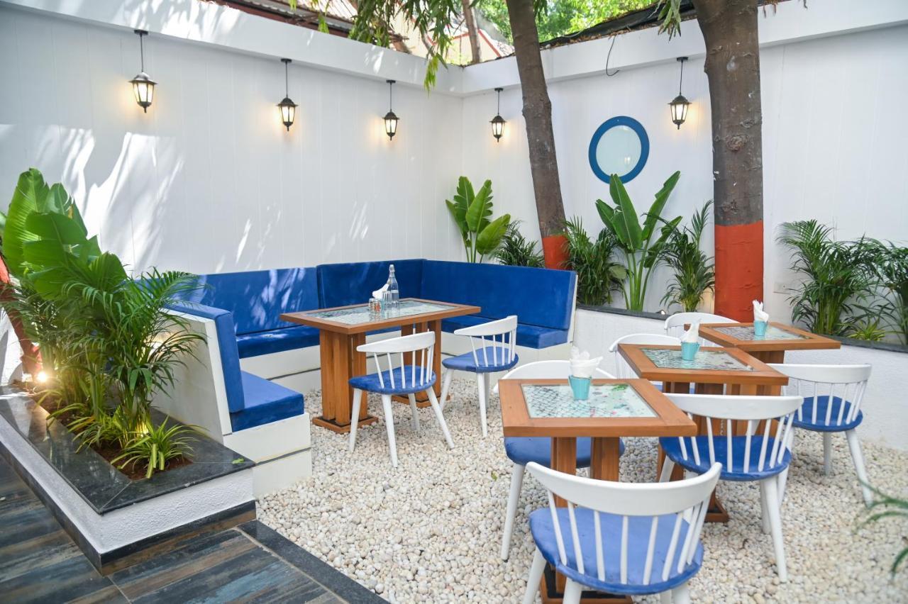 The Voyage - Cafe Hostel Cowork Pune Luaran gambar