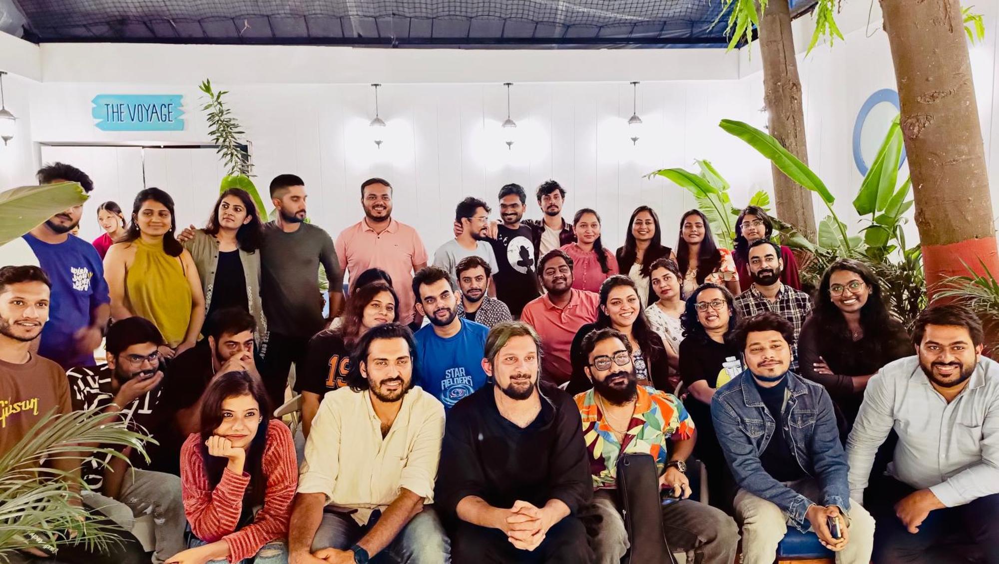 The Voyage - Cafe Hostel Cowork Pune Luaran gambar