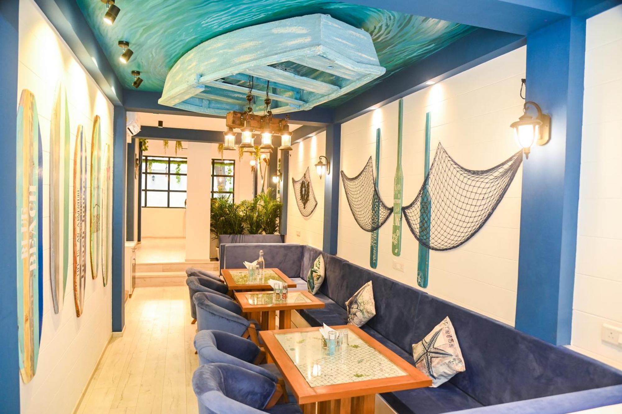 The Voyage - Cafe Hostel Cowork Pune Luaran gambar