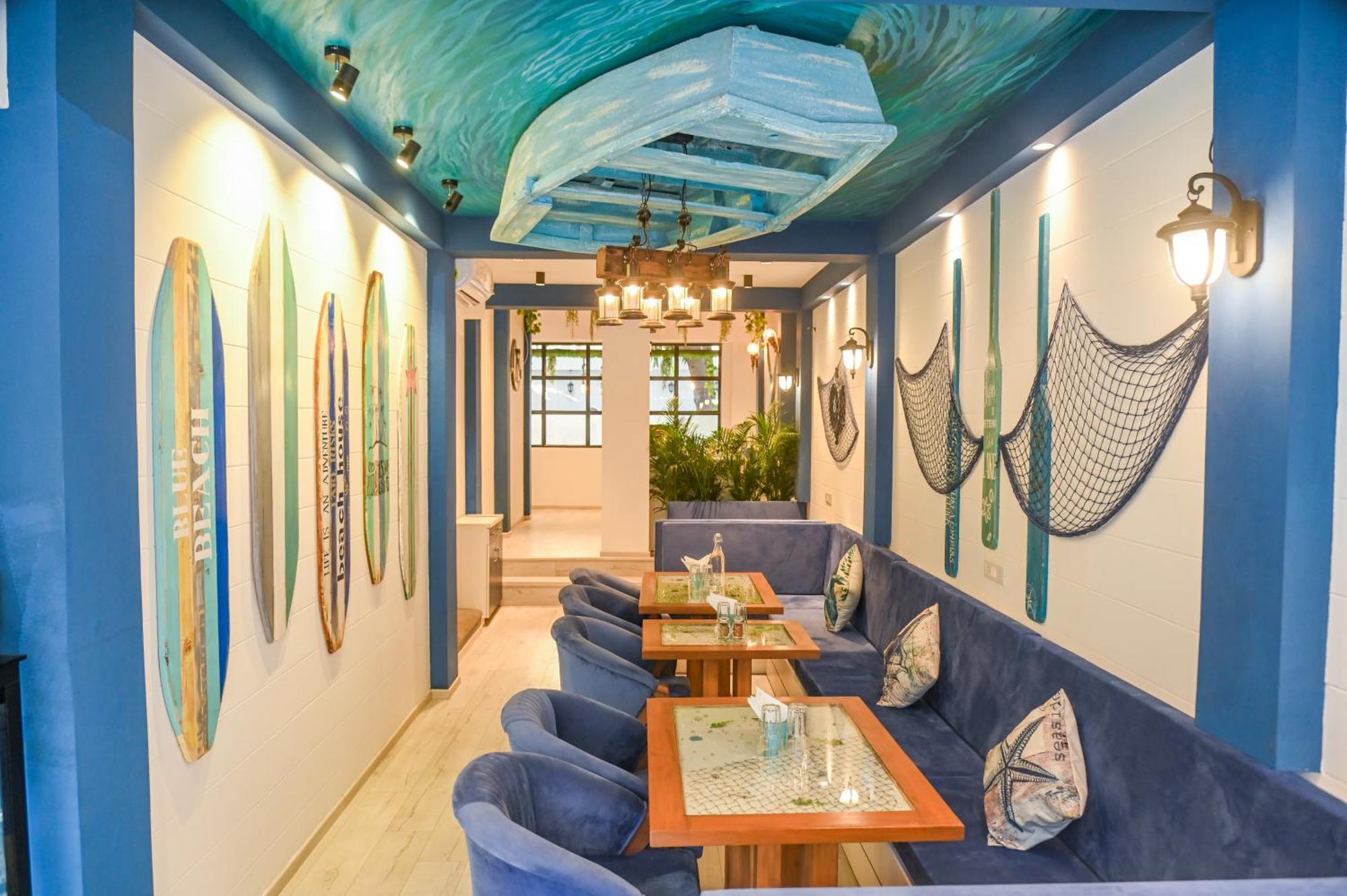 The Voyage - Cafe Hostel Cowork Pune Luaran gambar