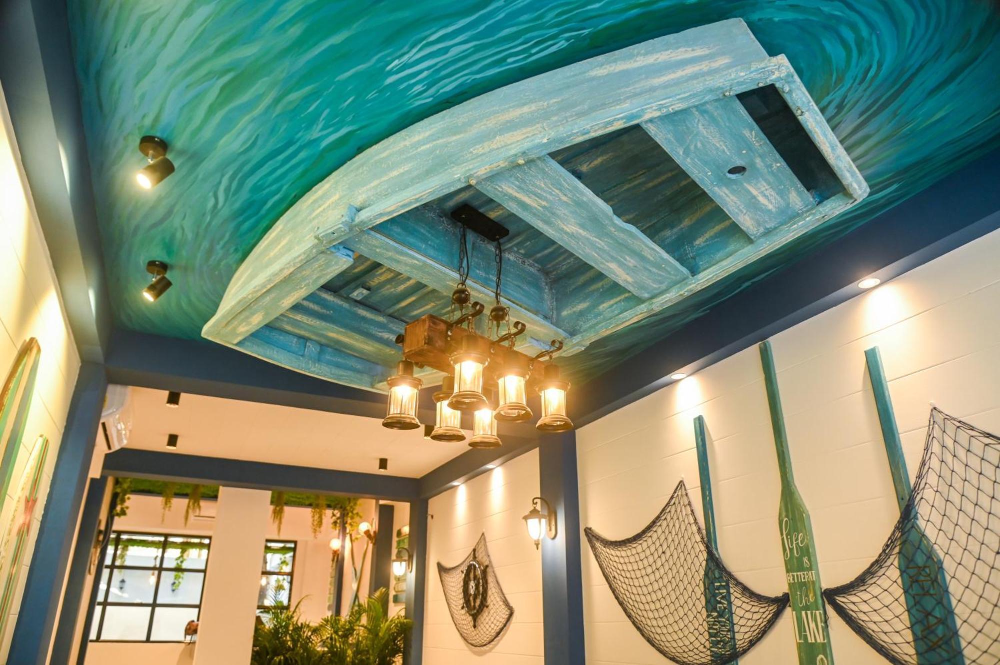The Voyage - Cafe Hostel Cowork Pune Luaran gambar